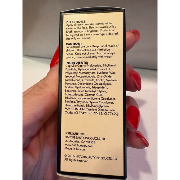 Kristofer Buckle Triplicity Perfecting Foundation Stick - LIGHT - Picture 6 of 6